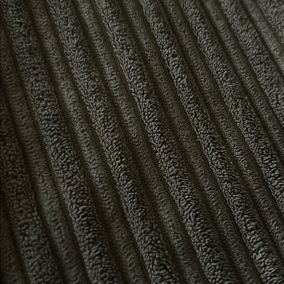 Meet your Posher, Roro - Picture 1 of 1